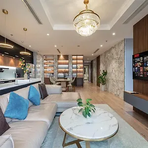 The Landmark Luxury Vinhomes - The Buildings Nearby Landmark 81 , Hô Chi Minh-Ville Vietnam